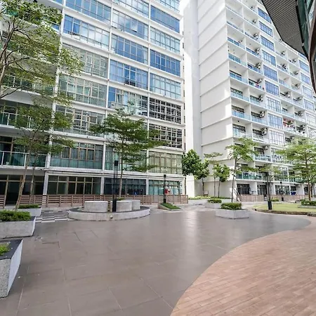 035 Palazio Apartment Japanese Style Studio Mount Austin Wifi & Netflix Johor Bahru Exterior photo