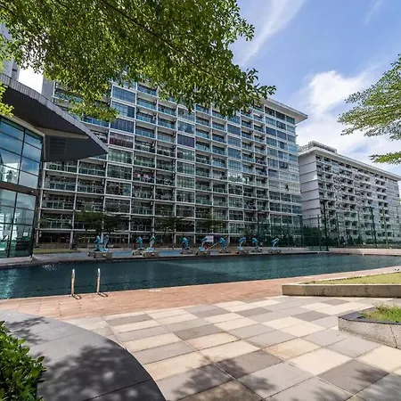 035 Palazio Apartment Japanese Style Studio Mount Austin Wifi & Netflix Johor Bahru Exterior photo