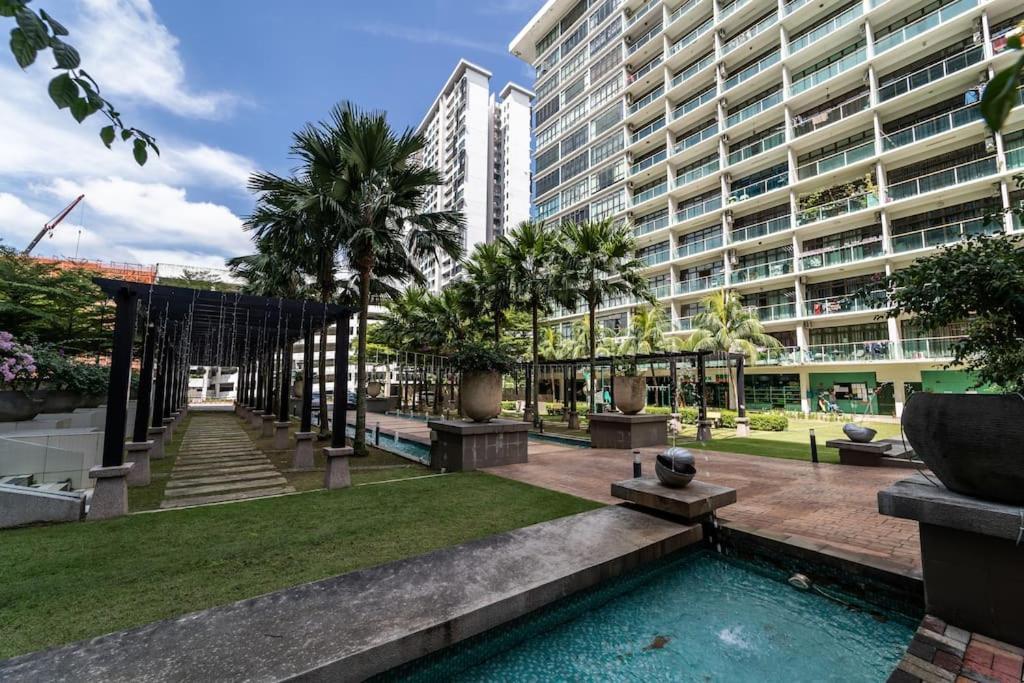 035 Palazio Japanese Style Mount Austin Wifi & Netflix * Johor Bahru
